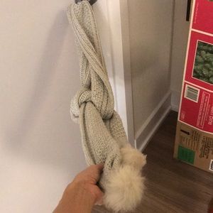 UGG Scarf with fur detail